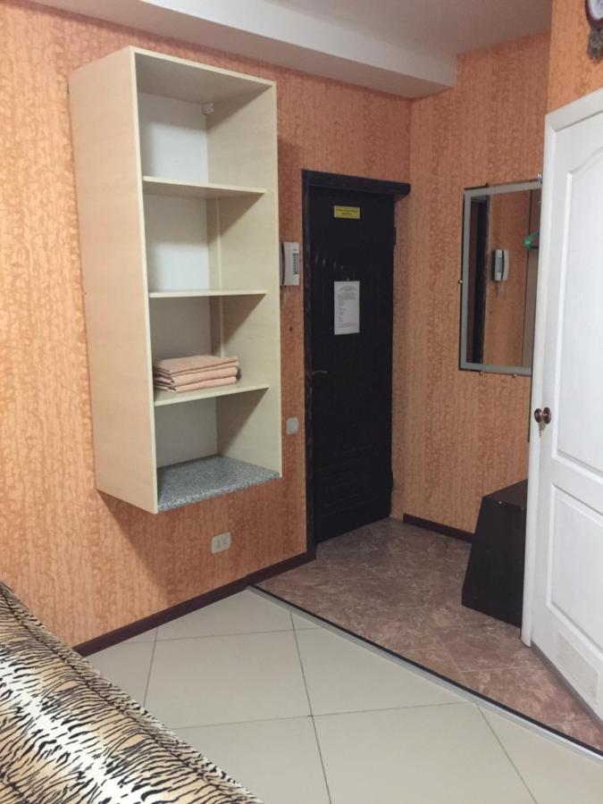 Na Bukovinskoy Guest House Kharkiv Bagian luar foto